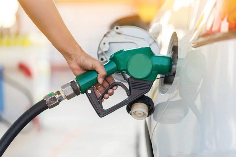 Fuel Prices Pakistan 2025: Petrol & Diesel Likely to Drop Before Eid