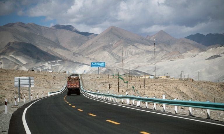 Govt Orders Faster Progress on Key Motorway Projects in Pakistan