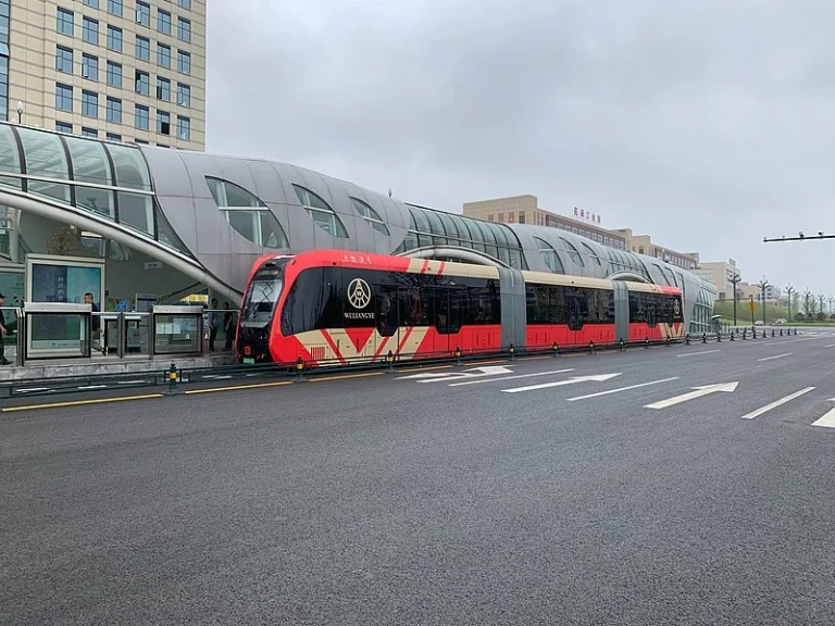 Lahore Trackless Metro Trial Begins: Pakistan’s First Virtual Rail System Tested