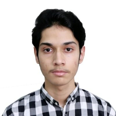 Pakistani Student Saqib Tops World in ACCA Exam