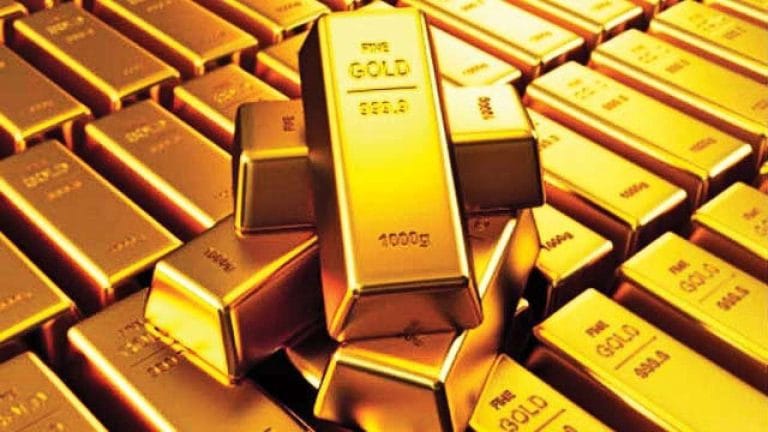 Gold Price Drops Near Rs 5.2 Lac per Tola in Pakistan
