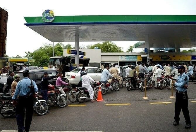 Govt to Give Fuel Subsidy to Bikers & Rickshaw Drivers