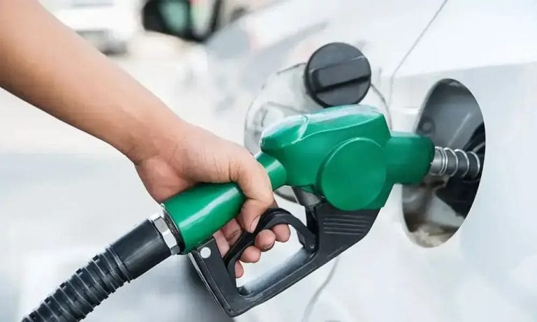 Petrol Price in Pakistan Today March 24 Holds at Rs321